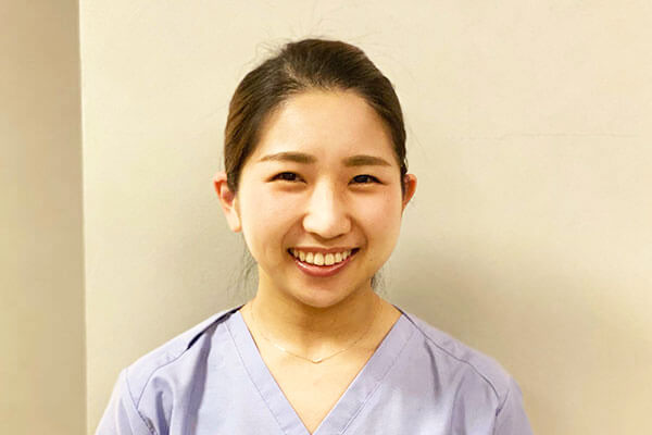 歯科衛生士 川辺